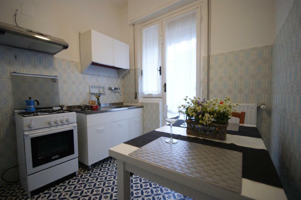 Apartamento Casa Gli Scogli Chiavari Exterior foto